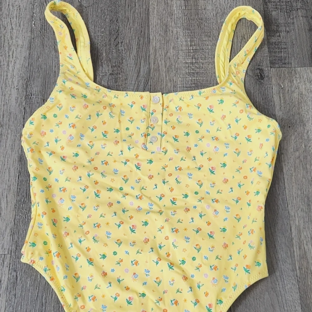 New!Frankie's Bikinis‎ x Pamela Anderson Collab One Piece Swimsuit